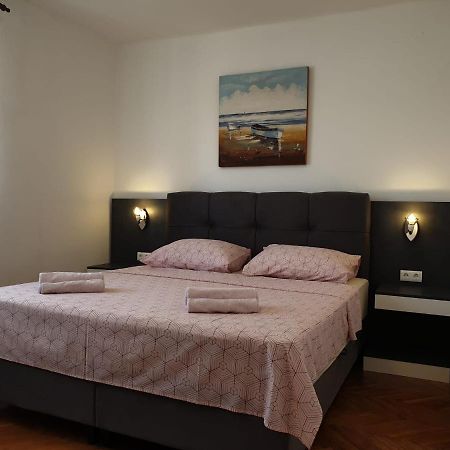 Apartments Ivana Zadar Eksteriør billede