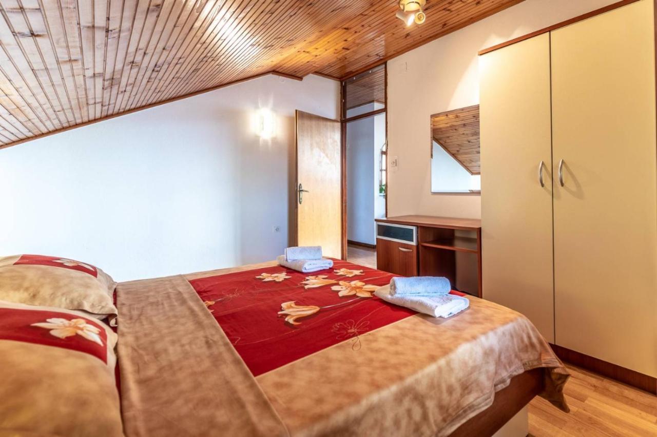 Apartments Ivana Zadar Eksteriør billede