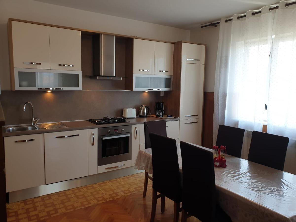 Apartments Ivana Zadar Eksteriør billede